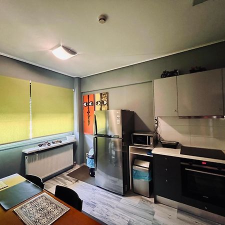 Green Apartment Near Marousi Hospitals & Oaka, By Promoshomes Maroussi Екстер'єр фото
